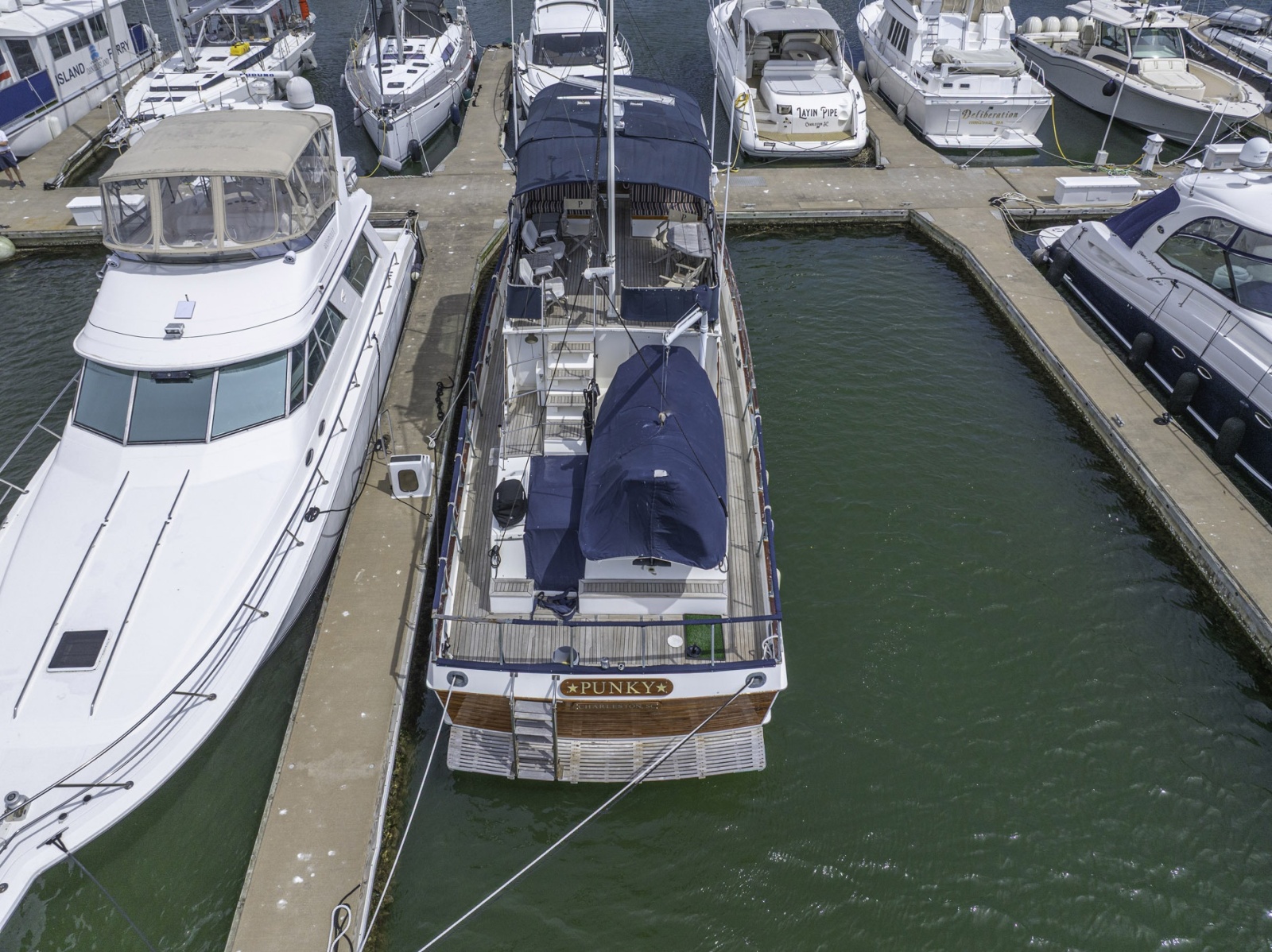 1983 Grand Banks 49 Classic
