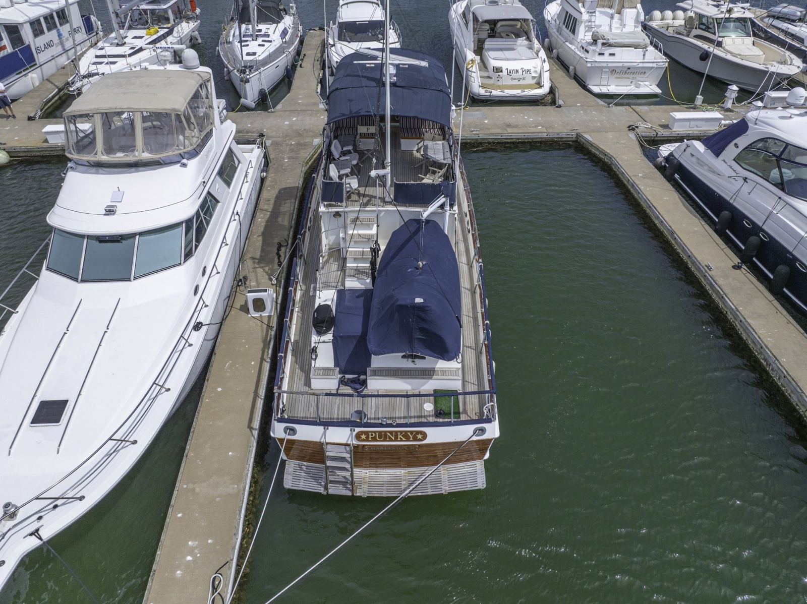 1983 Grand Banks 49 Classic