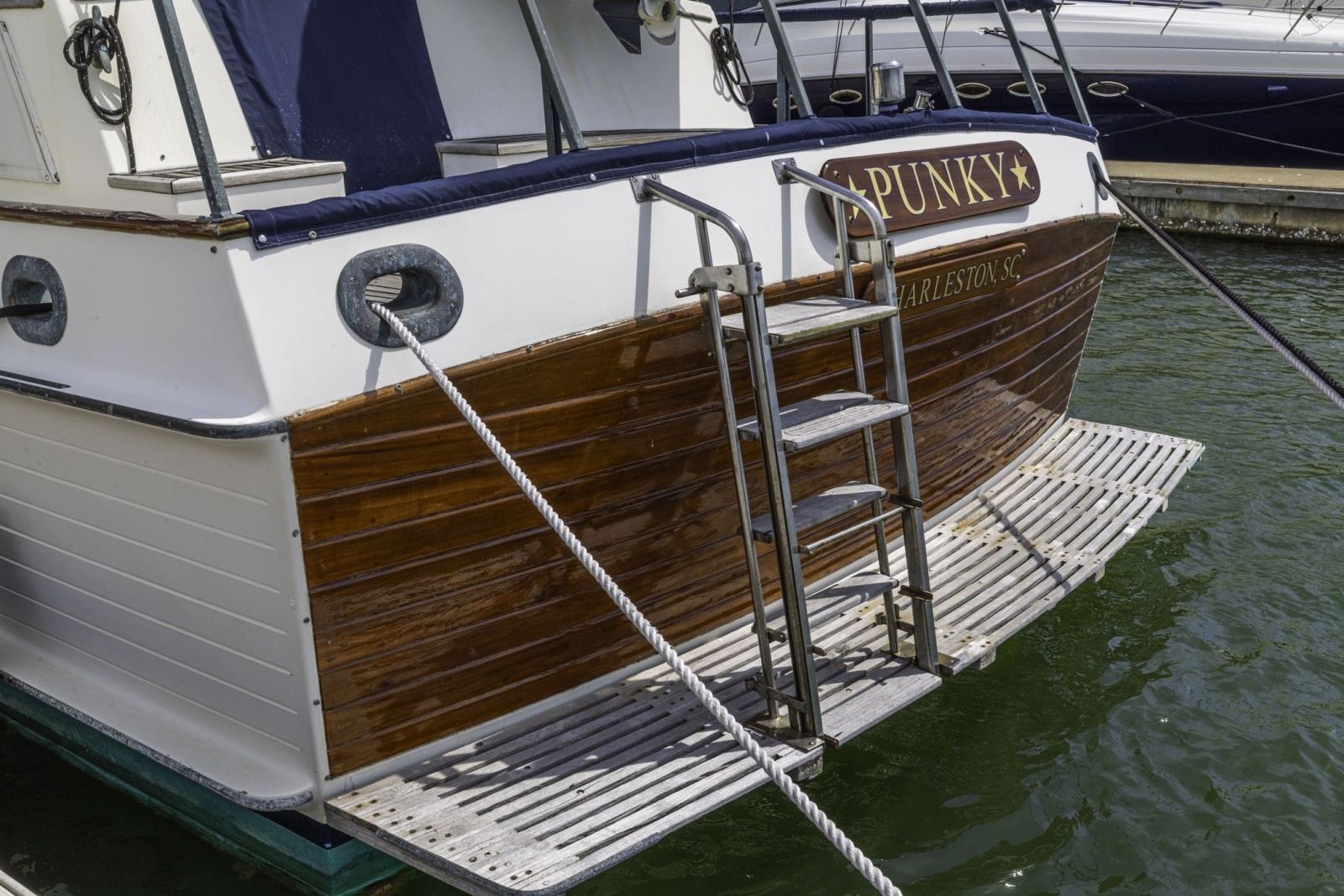 1983 Grand Banks 49 Classic