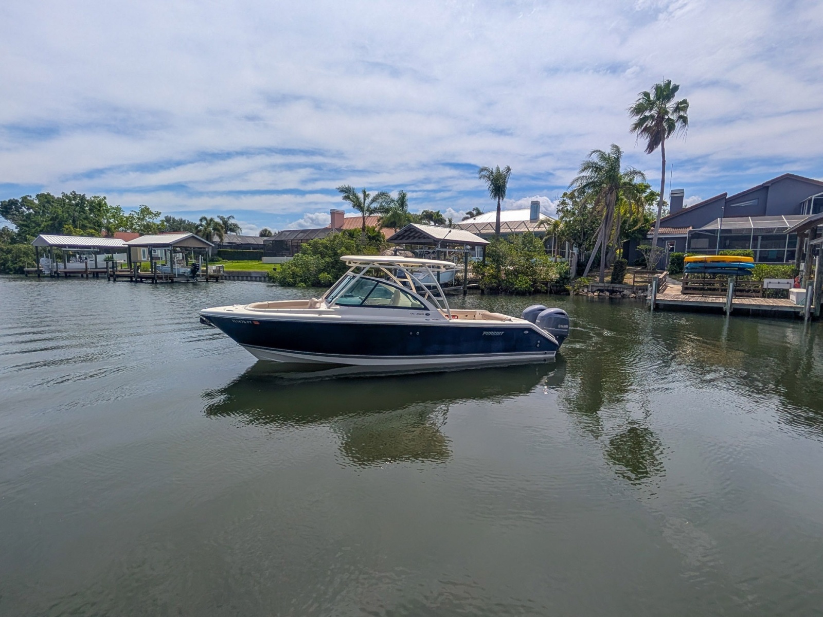 2015 Pursuit DC 265 Dual Console