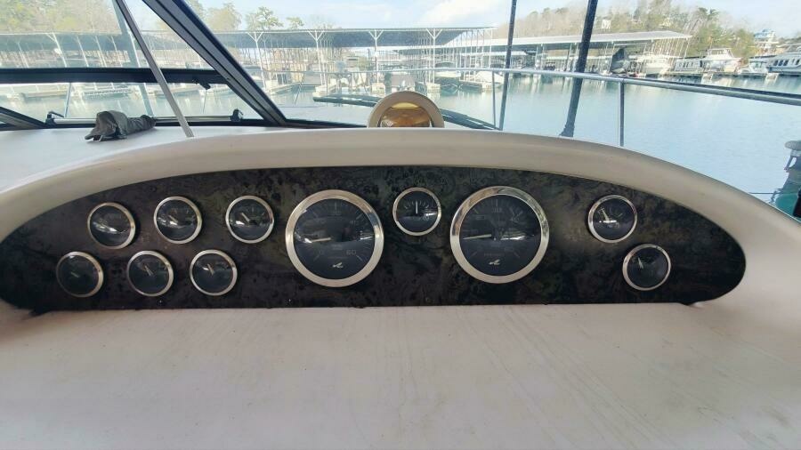 1997 Sea Ray 370