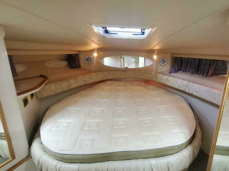 1997 Sea Ray 370