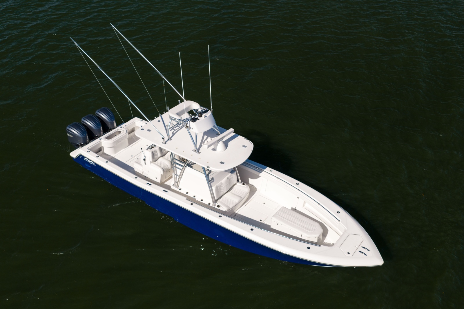 2015 Invincible 