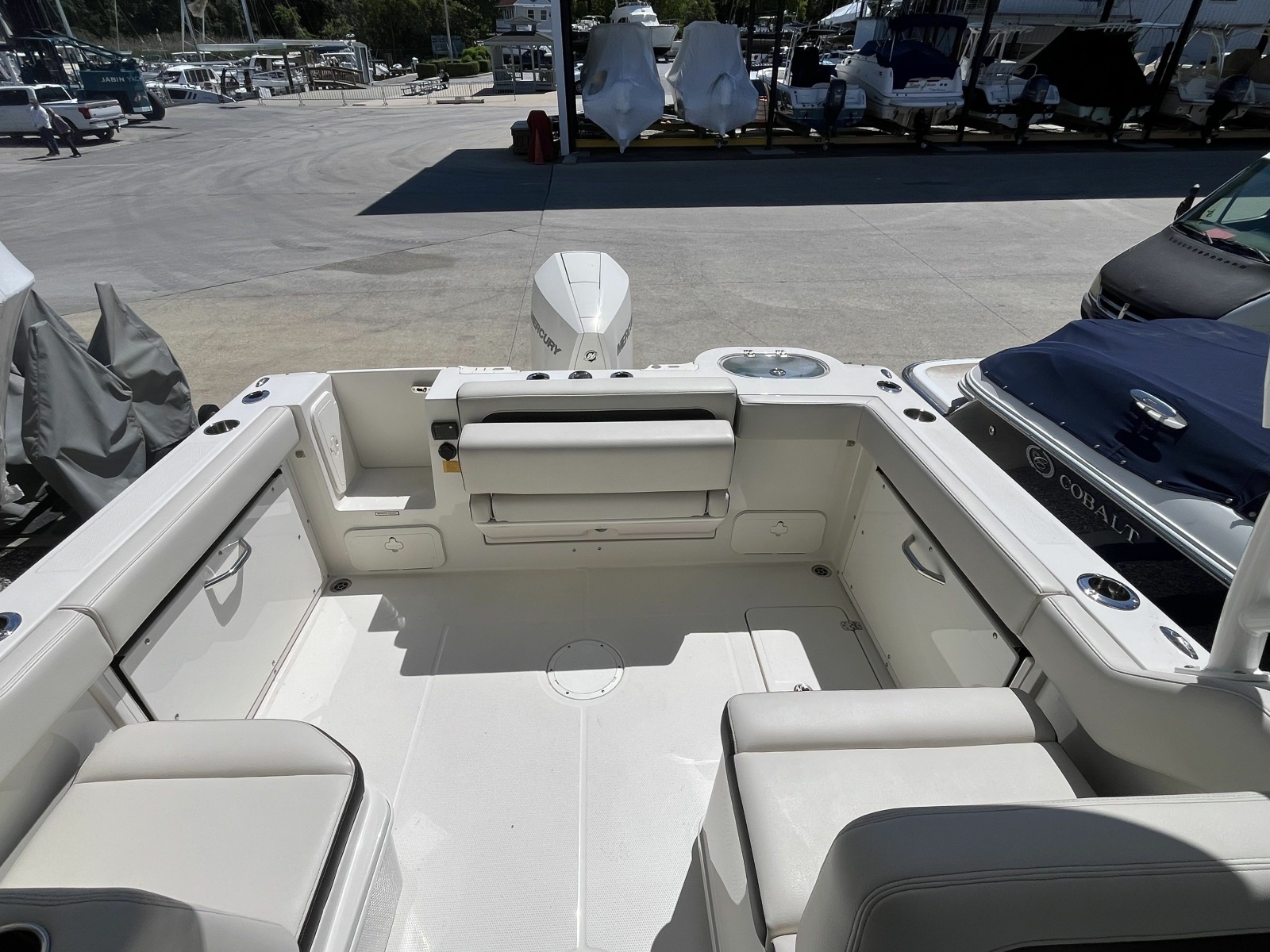 2024 Sailfish 245 DC