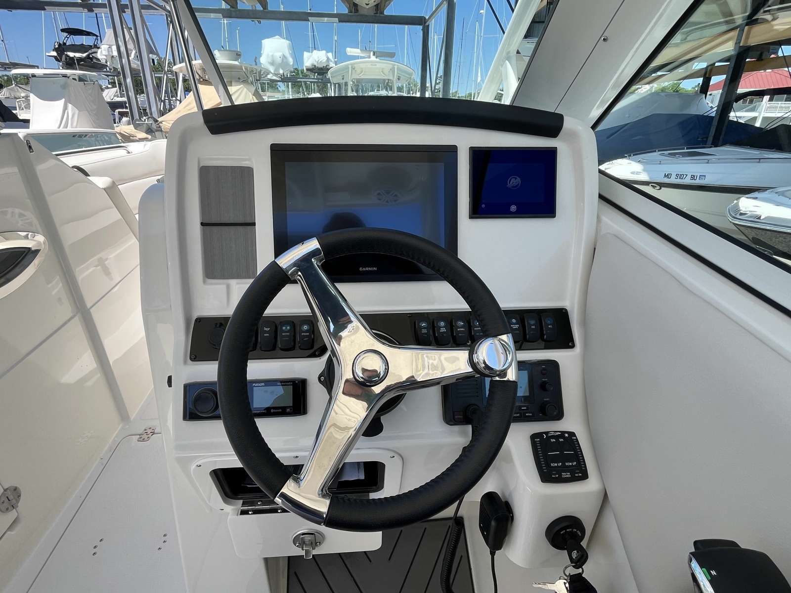 2024 Sailfish 245 DC