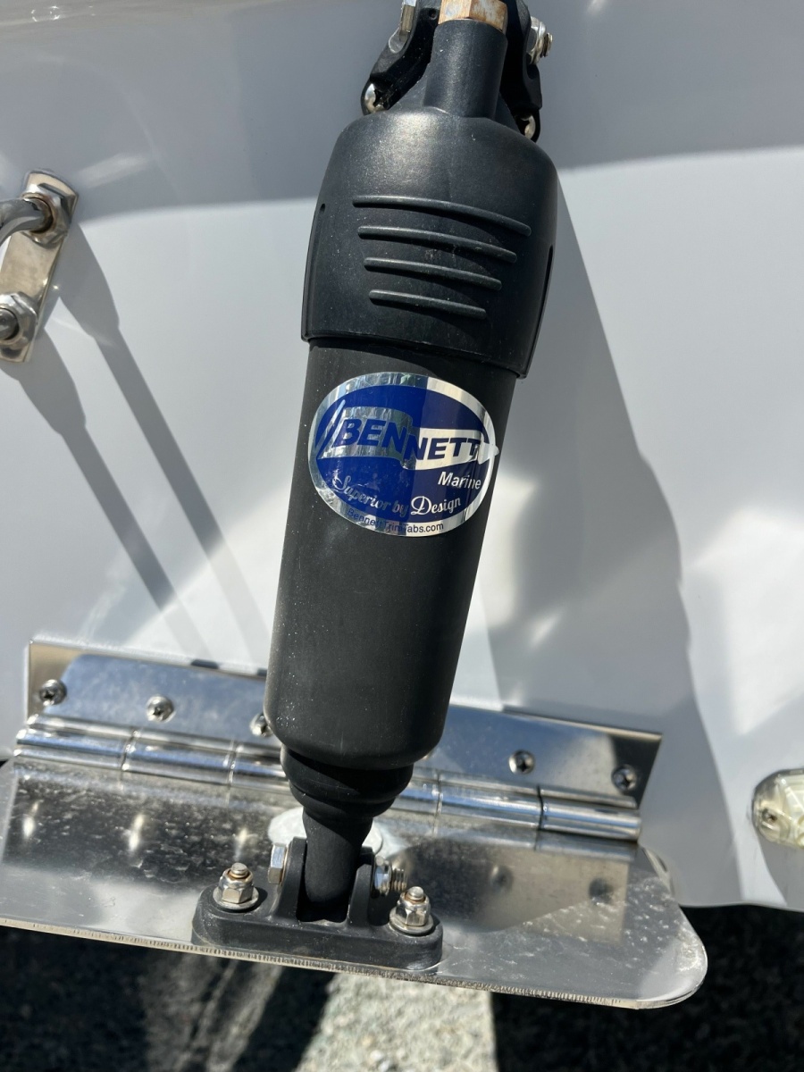 2024 Sailfish 245 DC