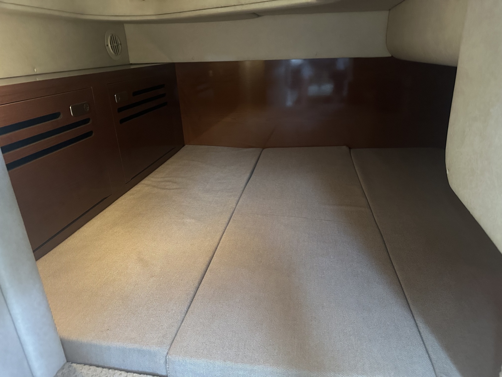 2011 Sea Ray 260 Sundancer