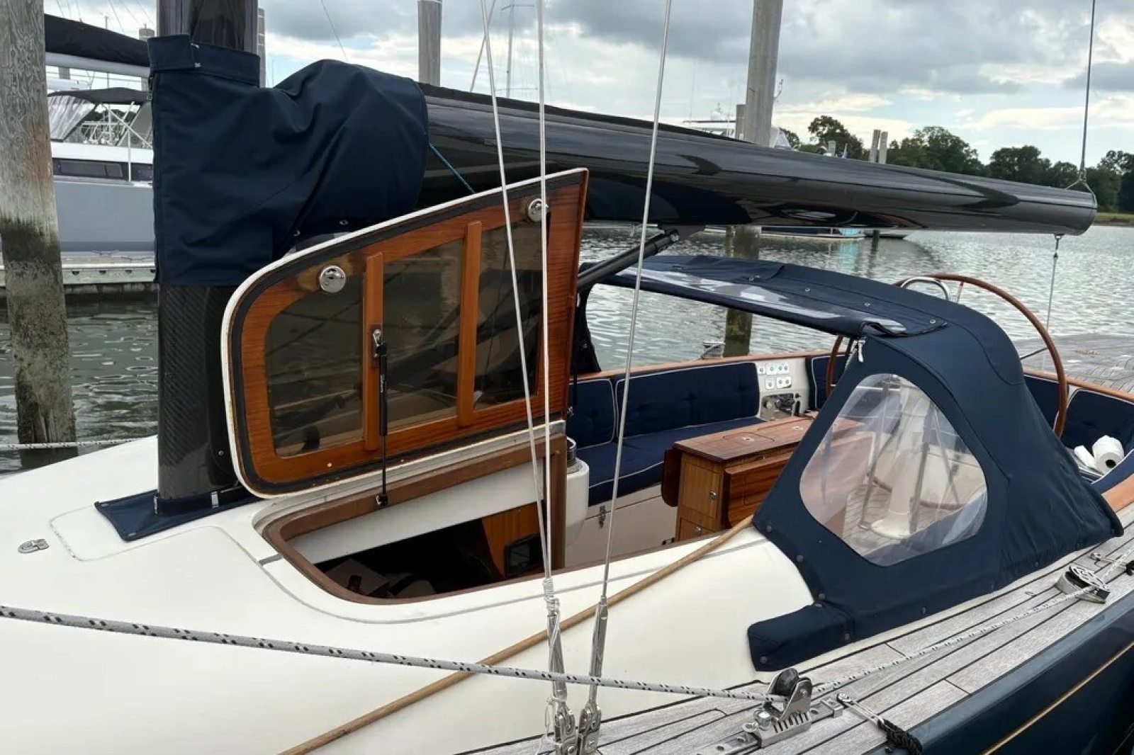44ft Leonardo Yachts Yacht For Sale