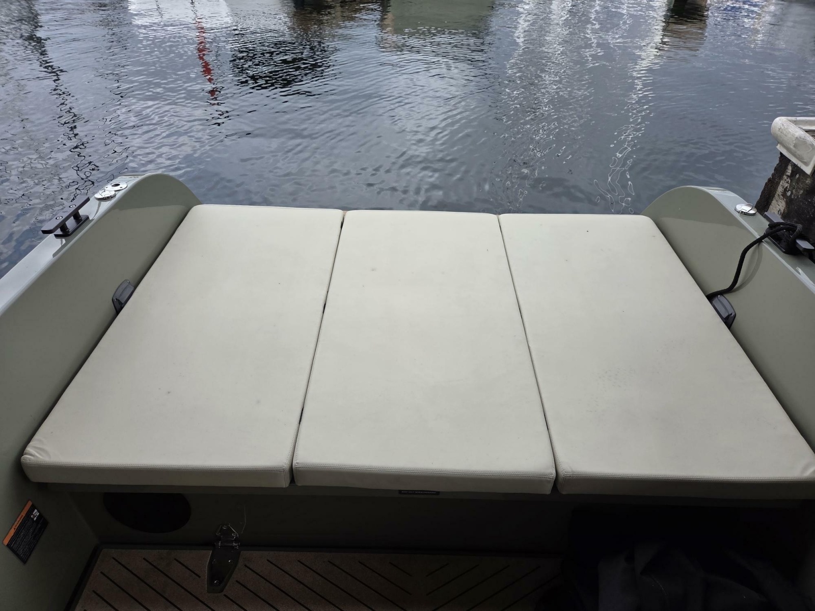 X Shore 1 Aft Lounge Seat