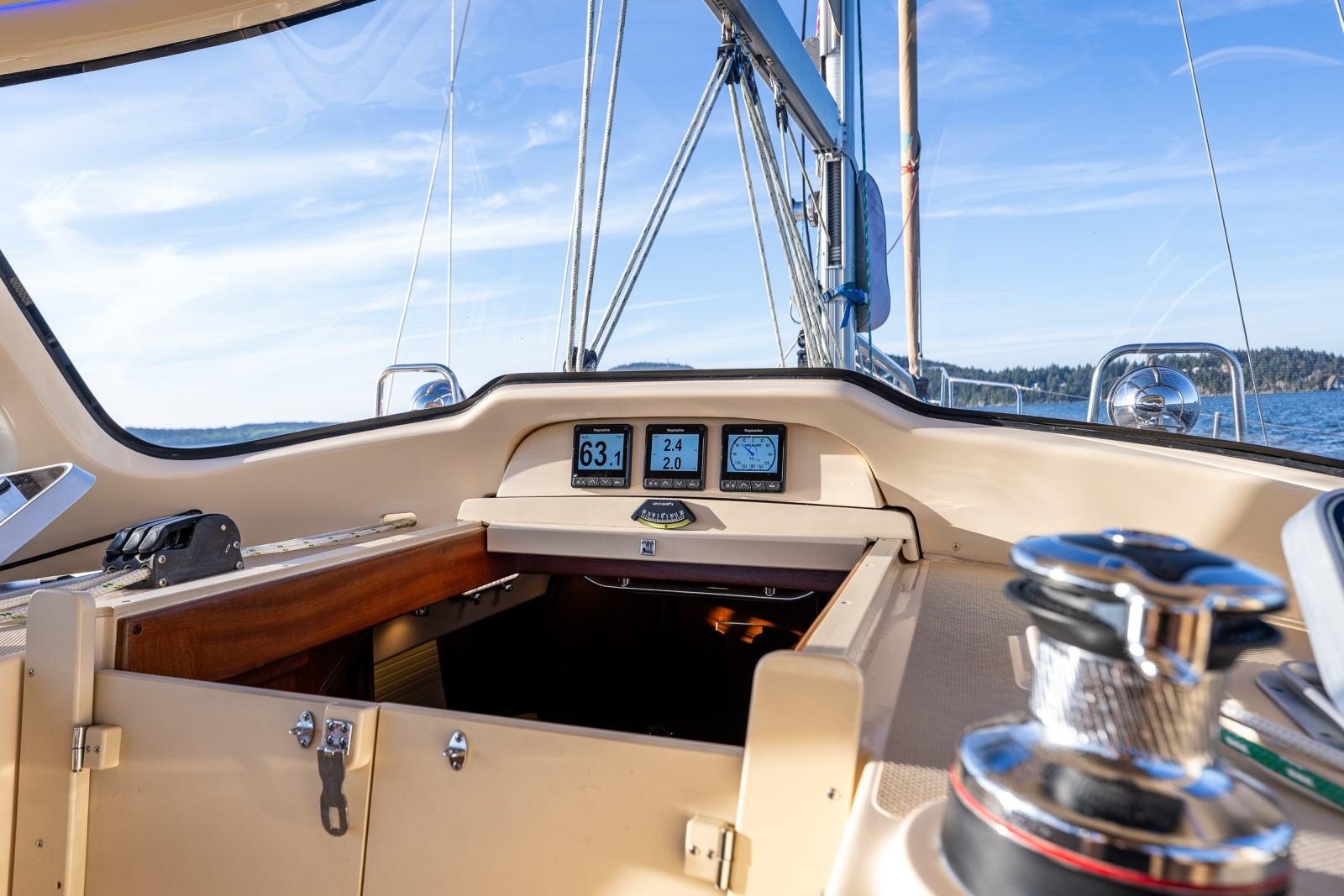 Oreanda 34ft Island Packet Yacht For Sale