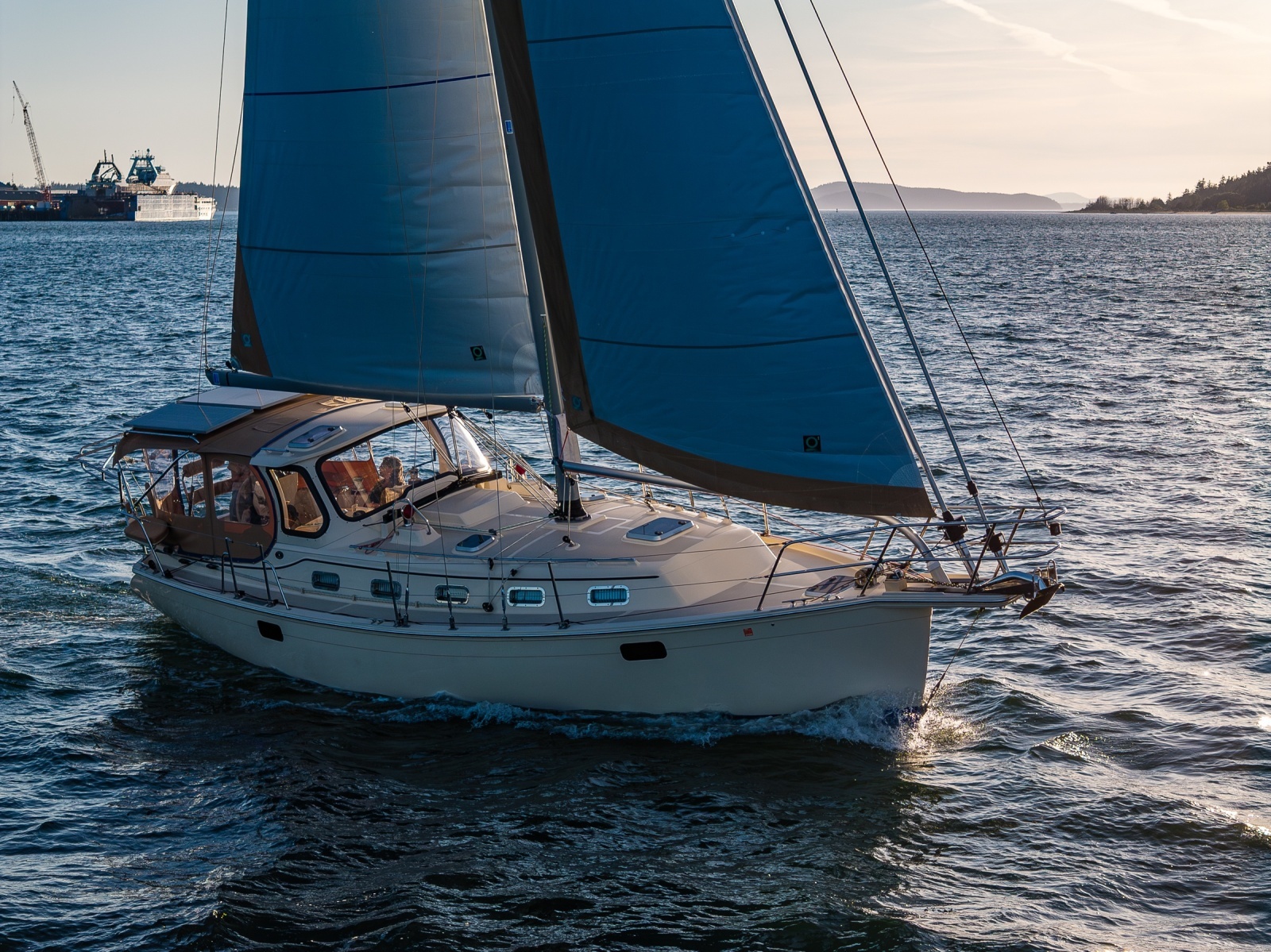 Oreanda 34ft Island Packet Yacht For Sale