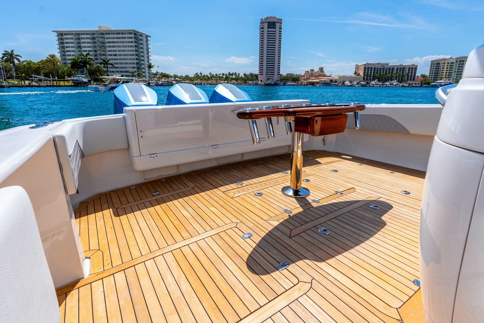 47ft Intrepid Yacht For Sale