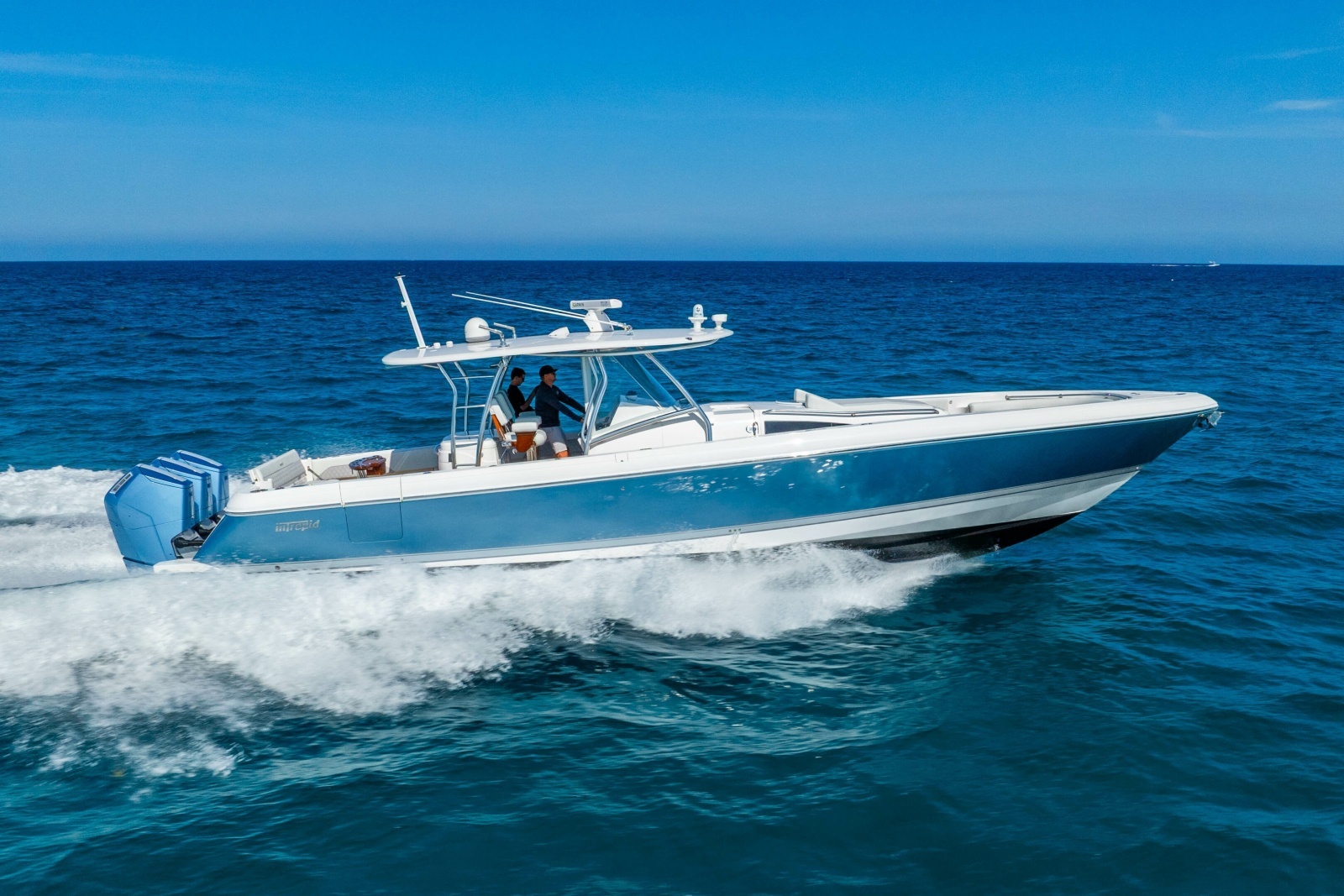 47ft Intrepid Yacht For Sale