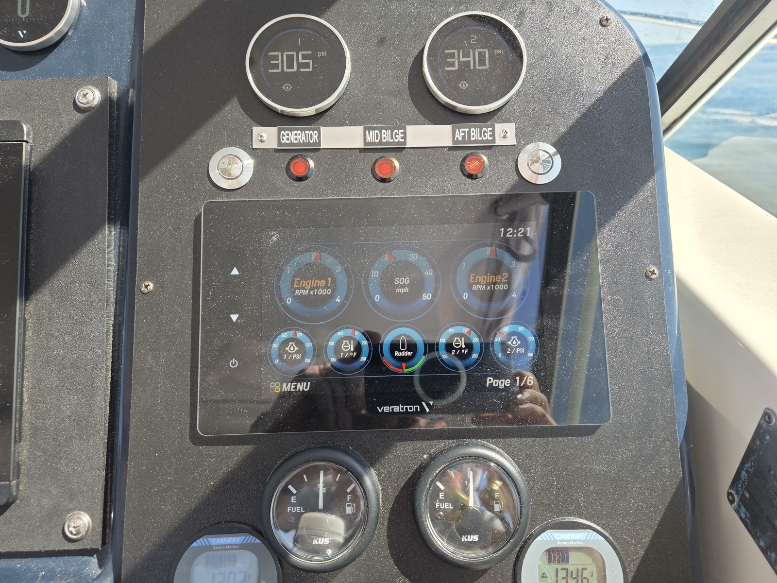 1998 Tiara Yachts 3500 Open
