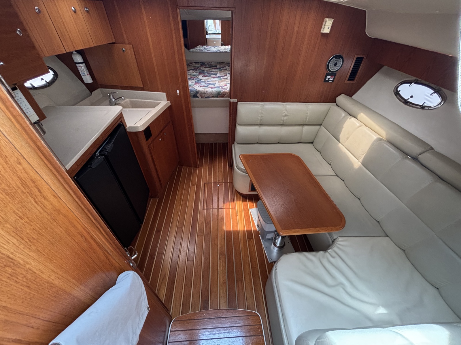 Crazy Love Yacht Photos Pics 