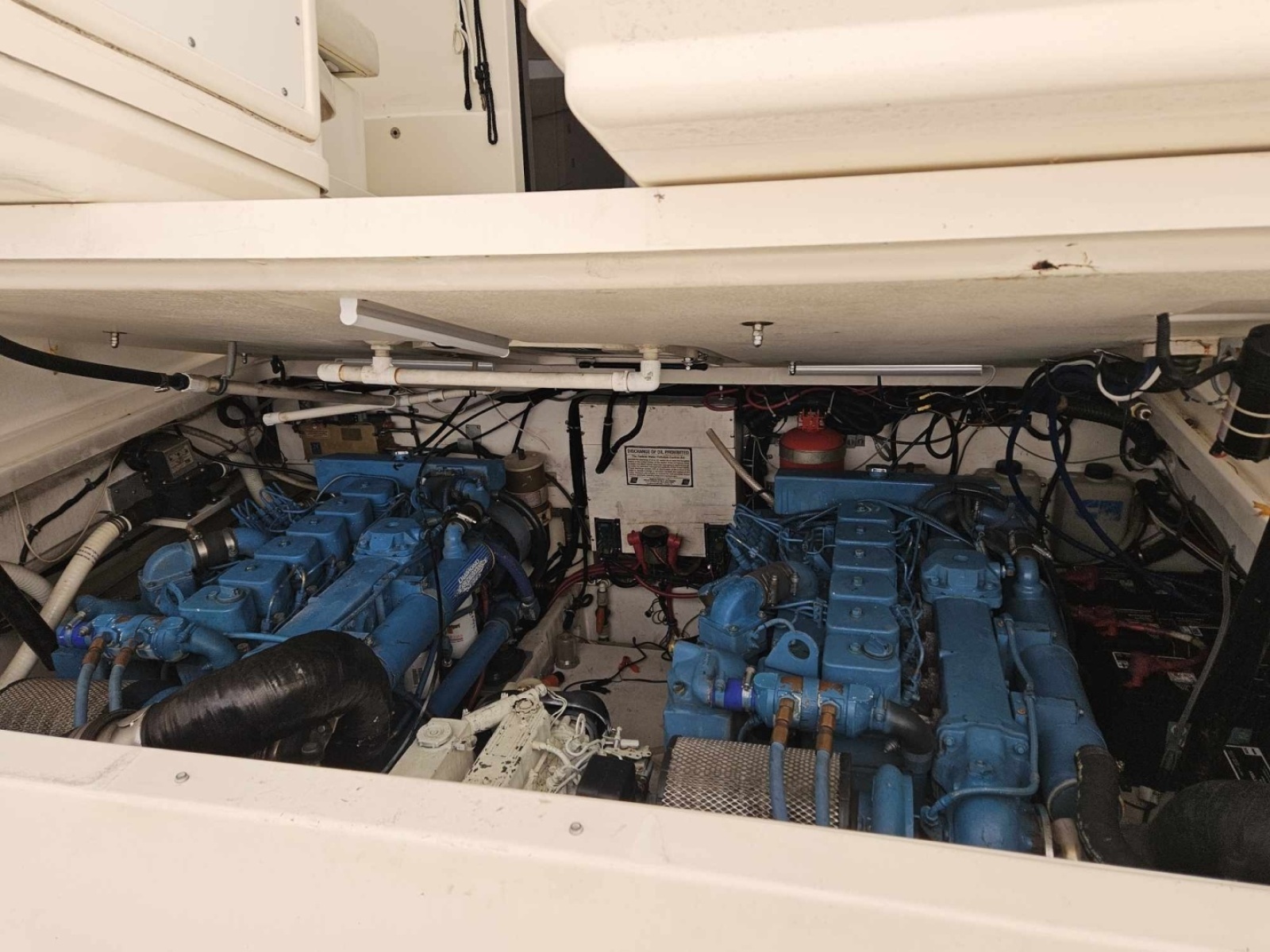 1998 Tiara Yachts 3500 Open