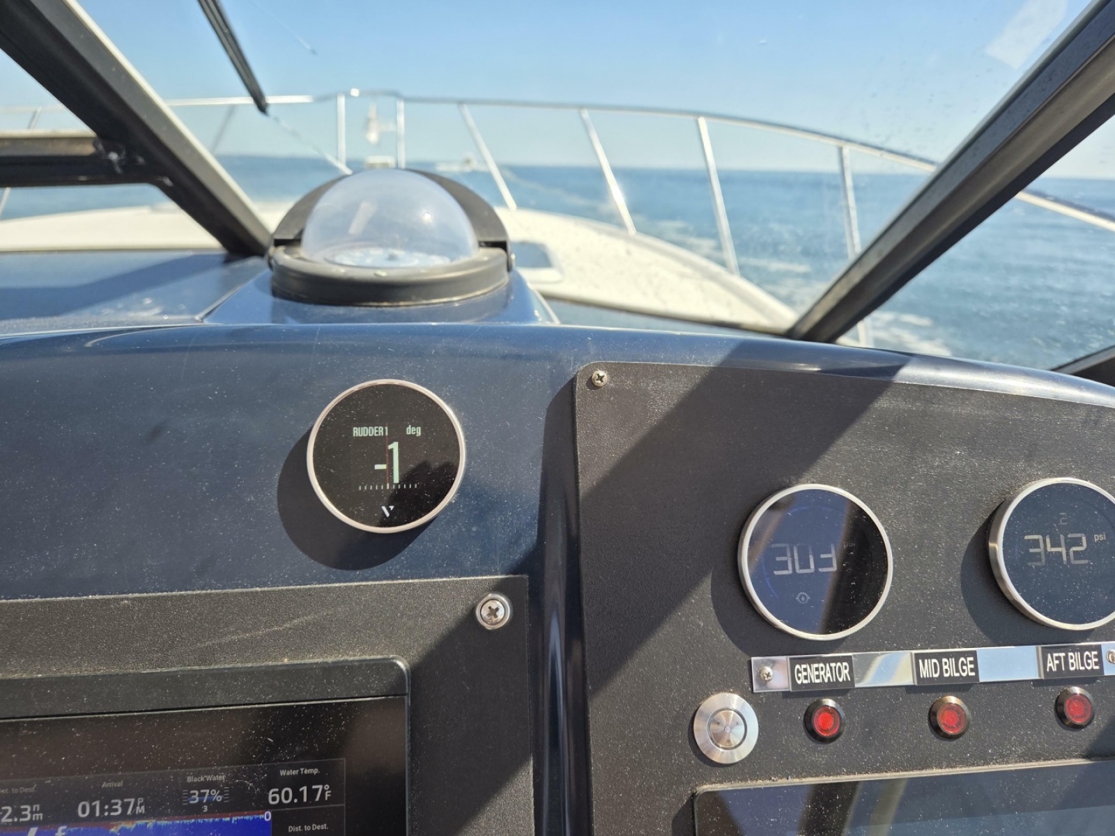 1998 Tiara Yachts 3500 Open