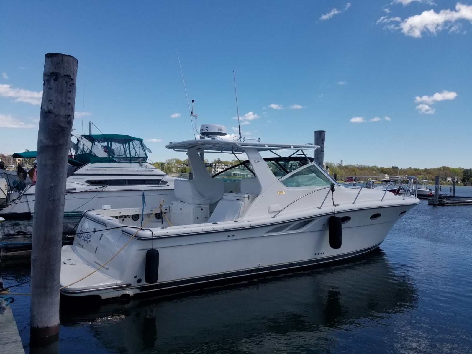 1998 Tiara Yachts 3500 Open