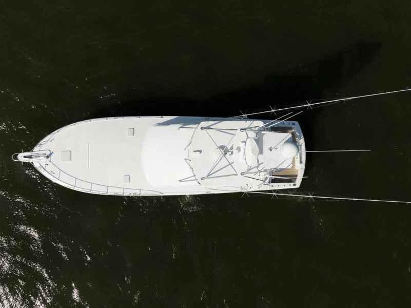 Hatteras 60 Reel Hook'Up - Exterior Profile