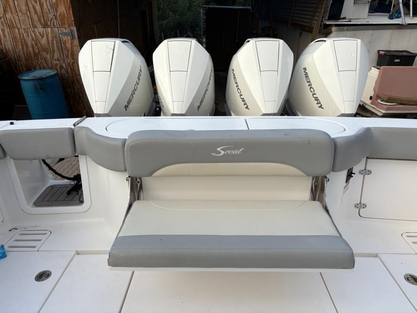 2022 Scout 380 LXF