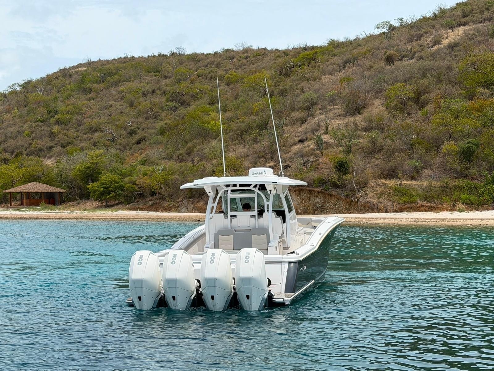 38' 2022 Scout 380 LXF