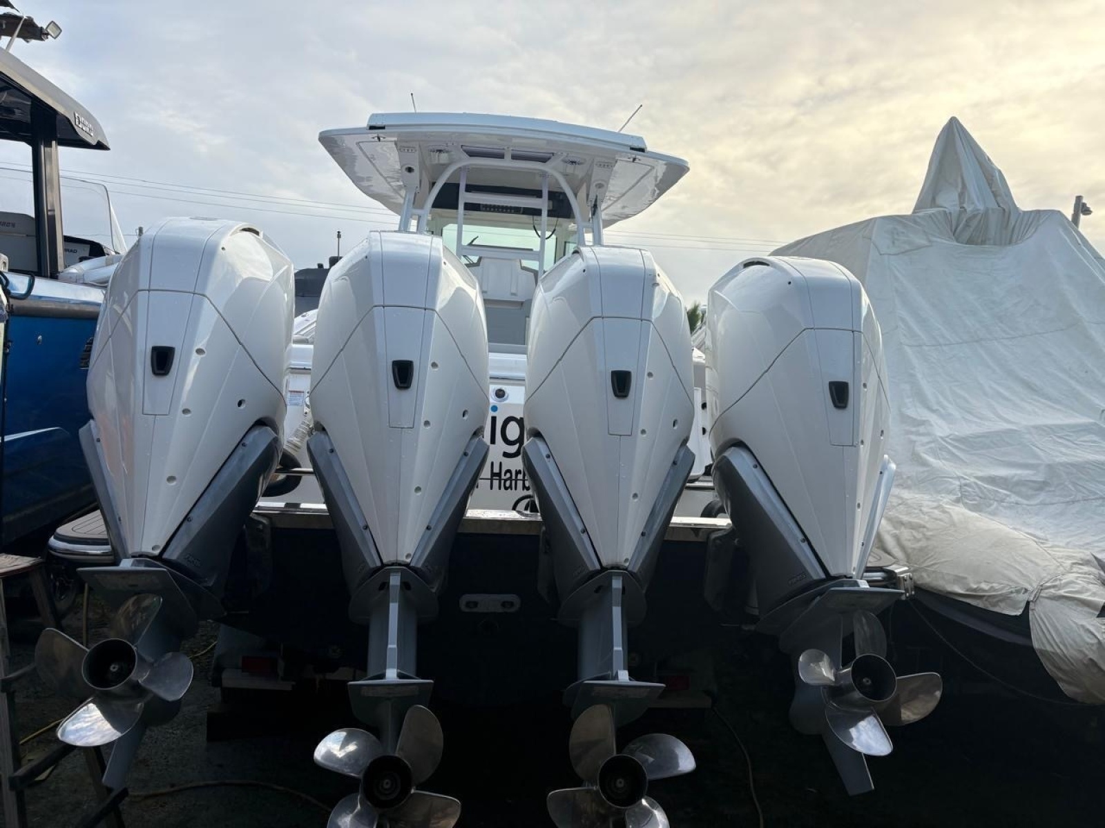 2022 Scout 380 LXF