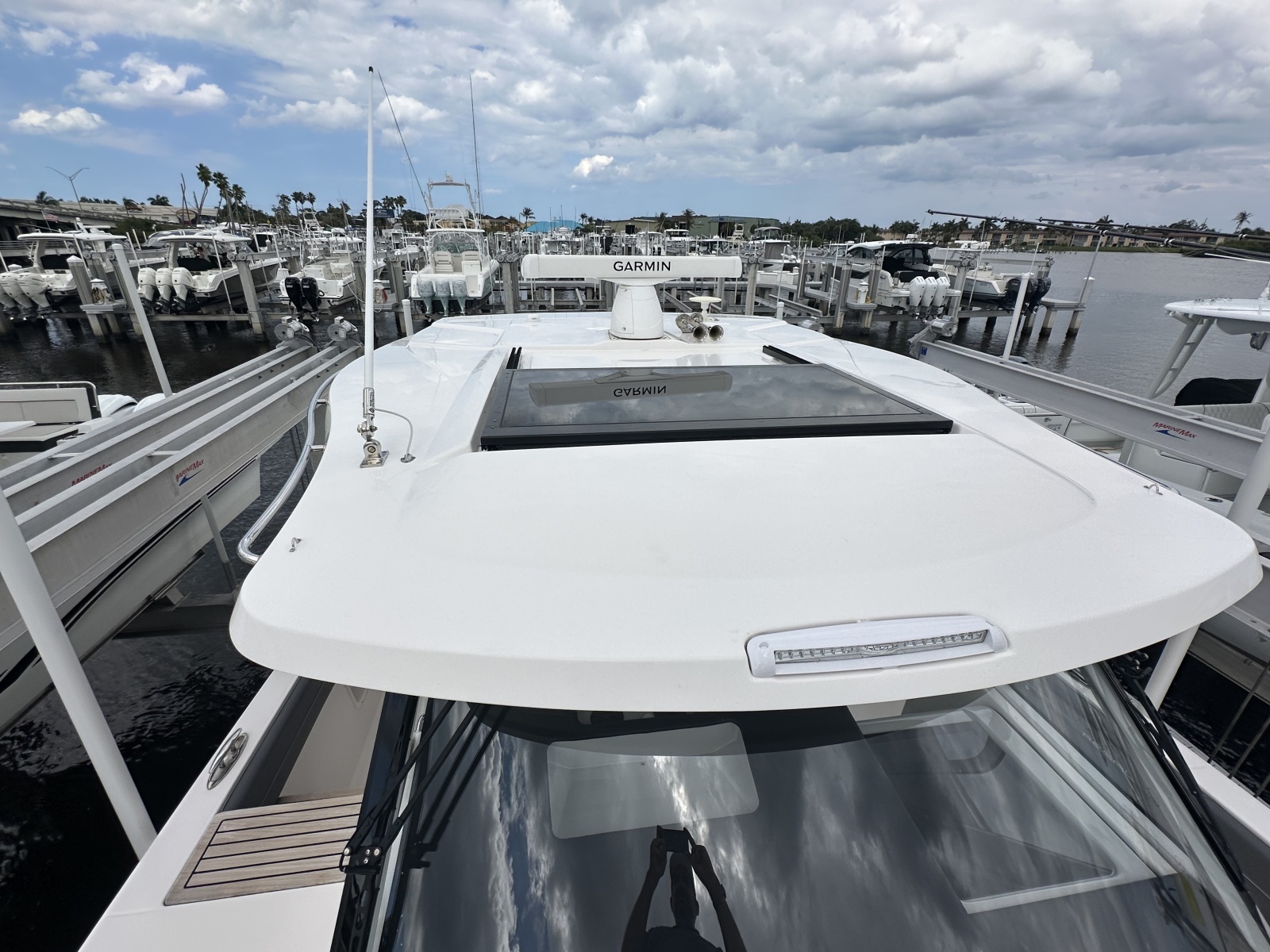 38ft Regal Yacht For Sale