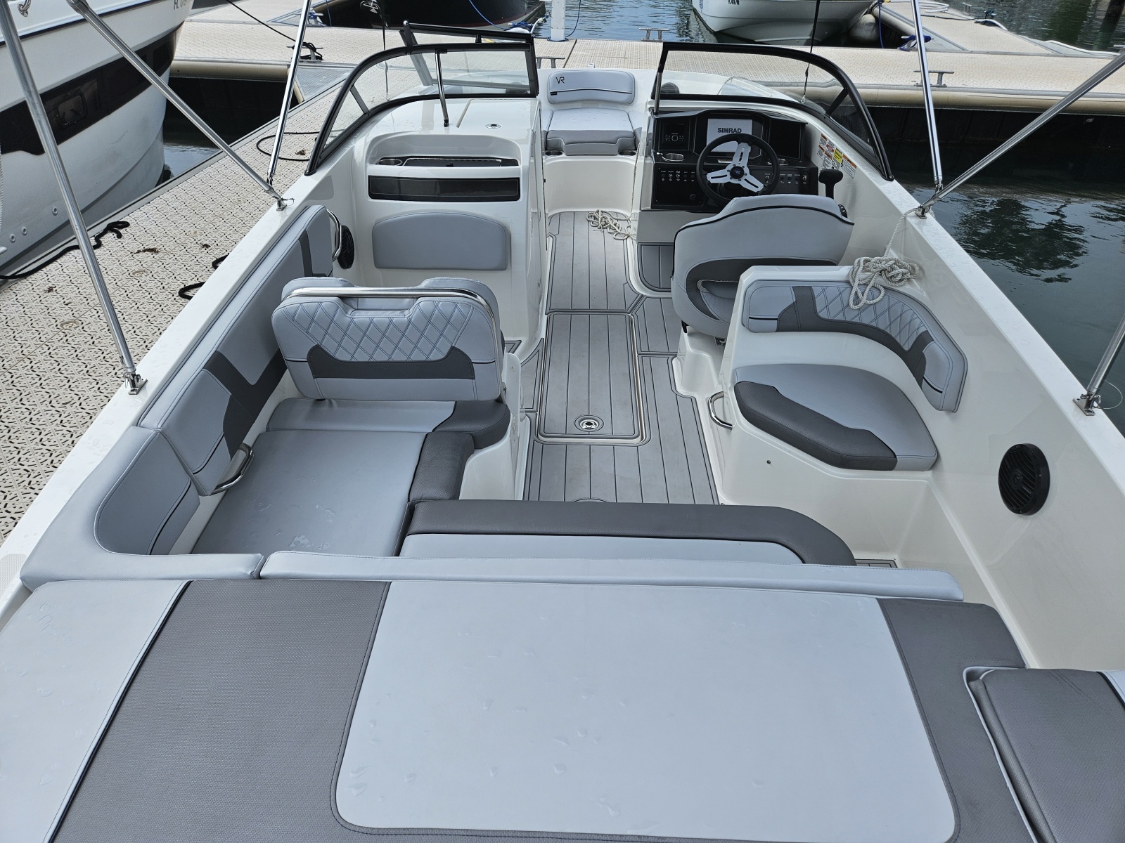 2024 Bayliner VR6 Bowrider OB