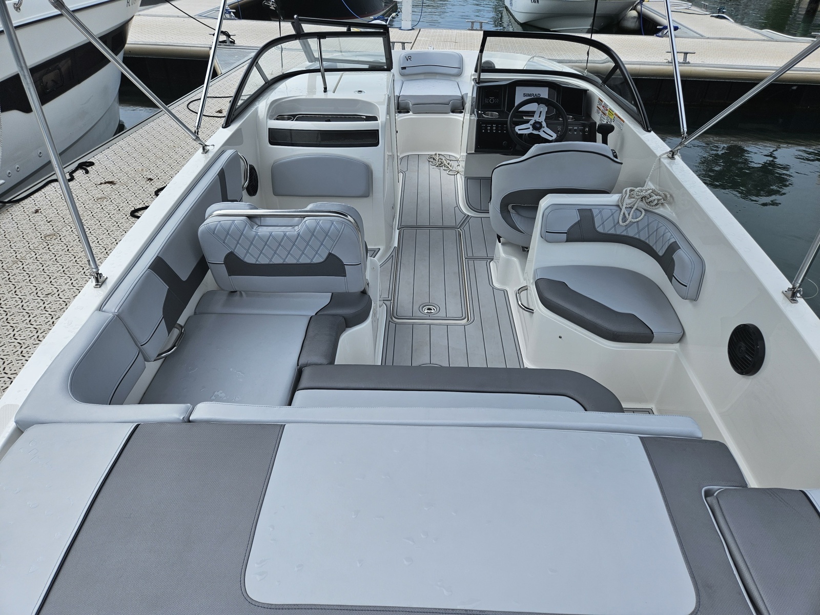 2024 Bayliner VR6 Bowrider OB