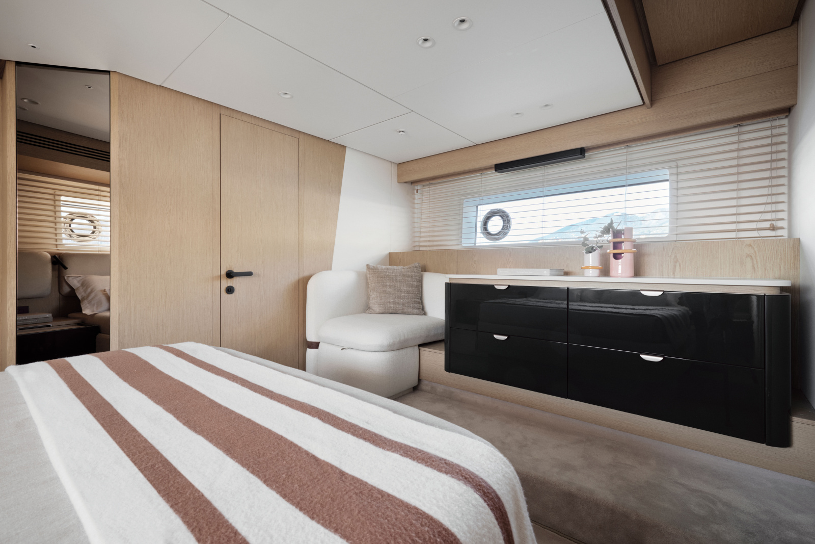 2026 Azimut 62 FLY