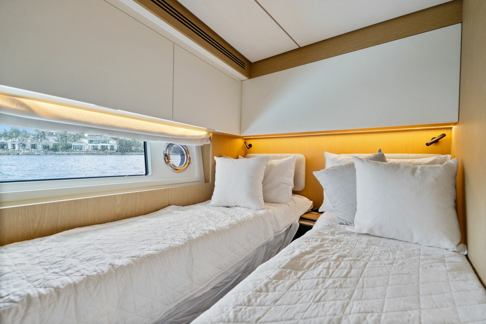 2026 Azimut FLY 62