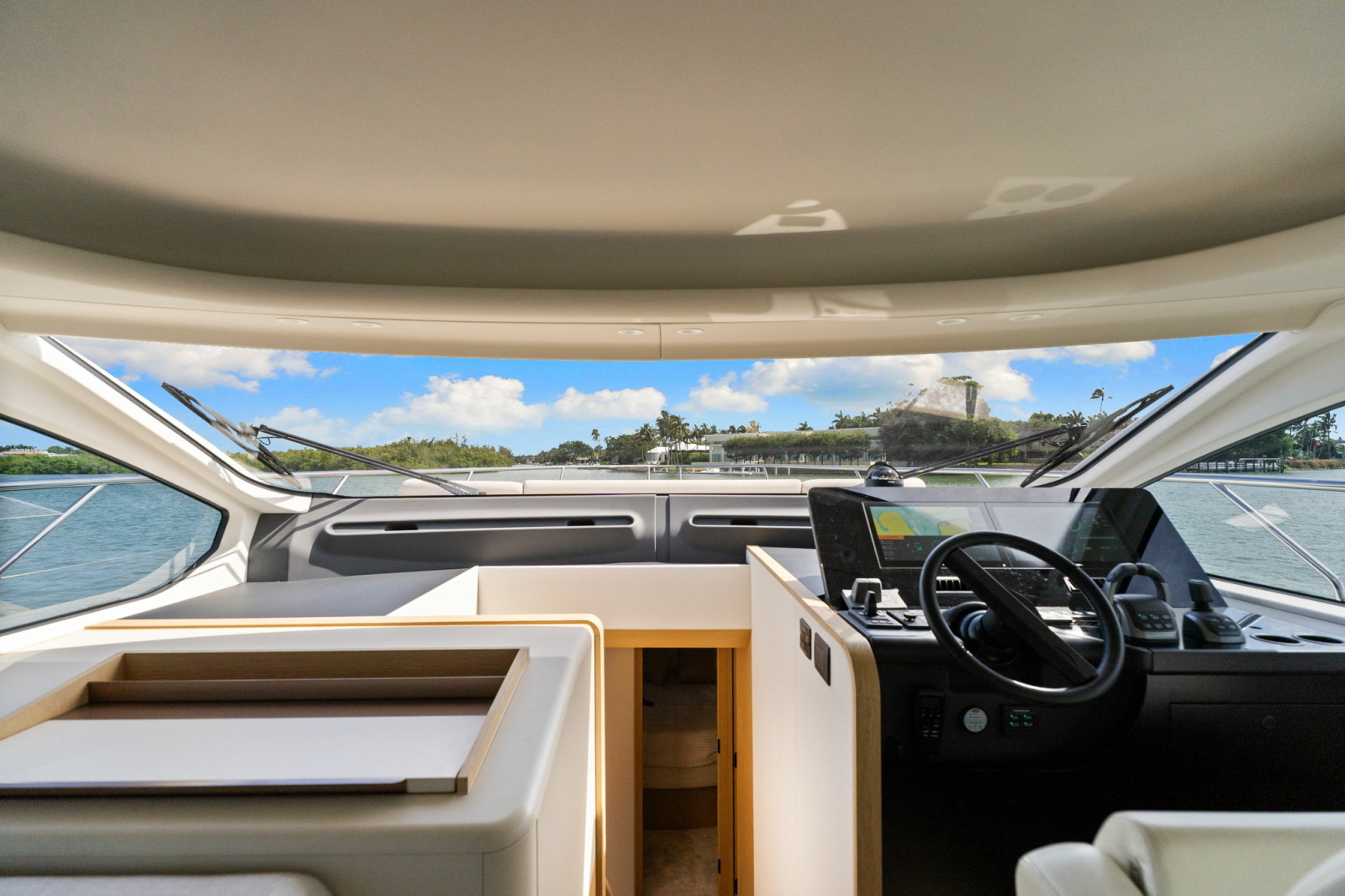 2026 Azimut FLY 62