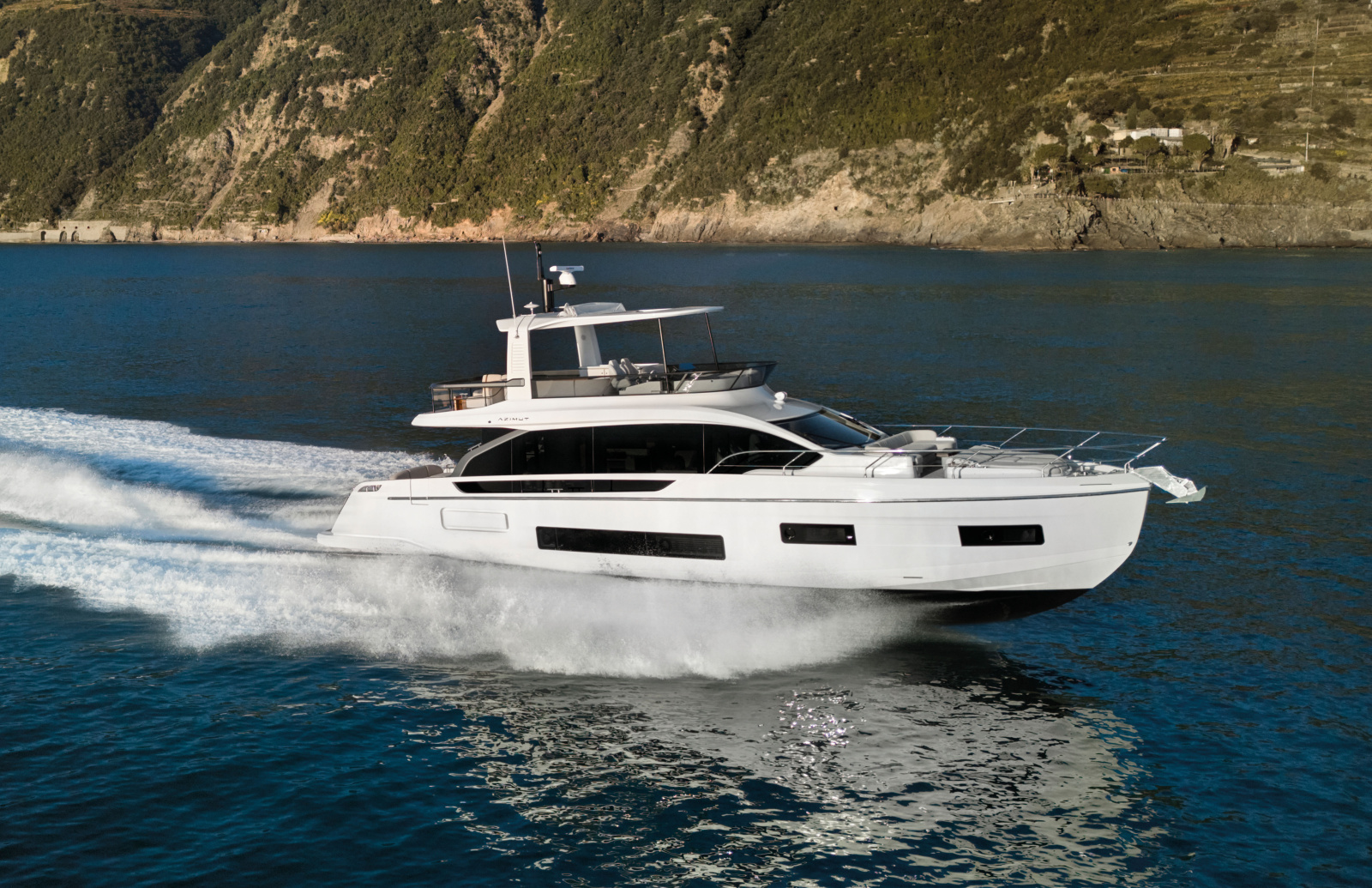 2026 Azimut 62 FLY