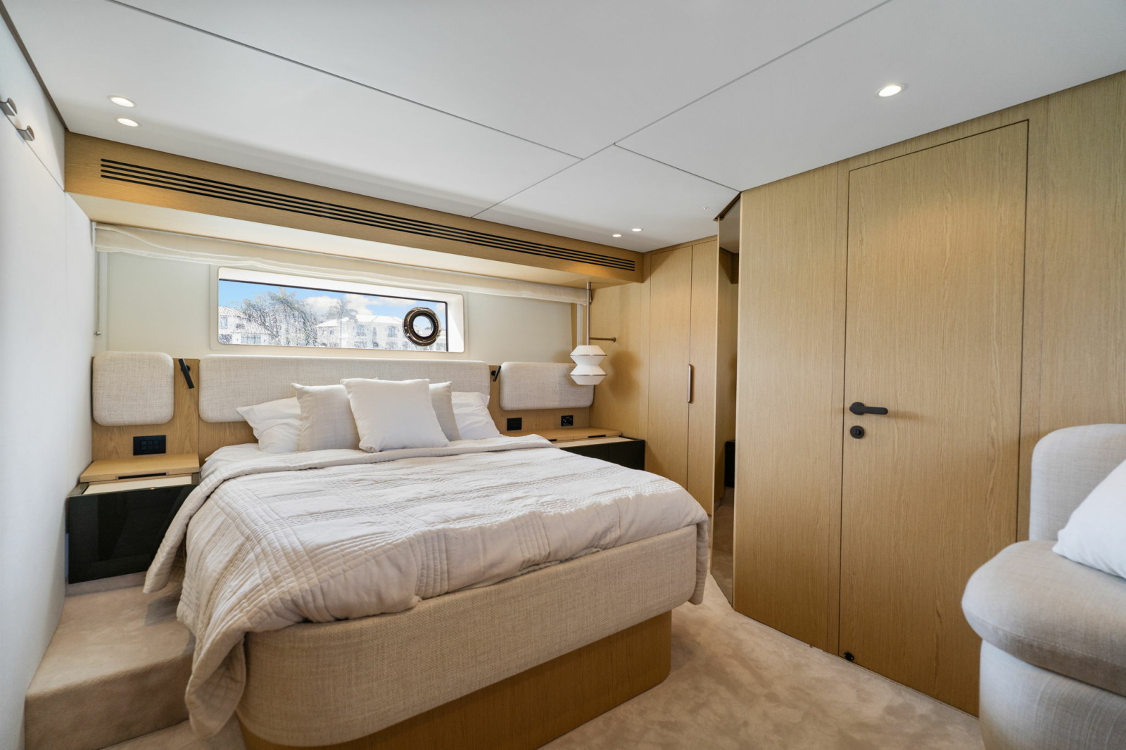 2026 Azimut FLY 62