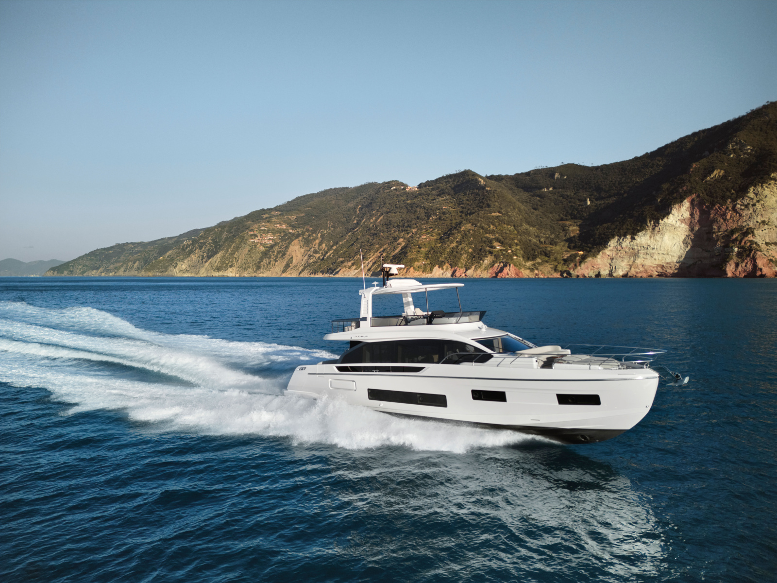 2026 Azimut 62 FLY