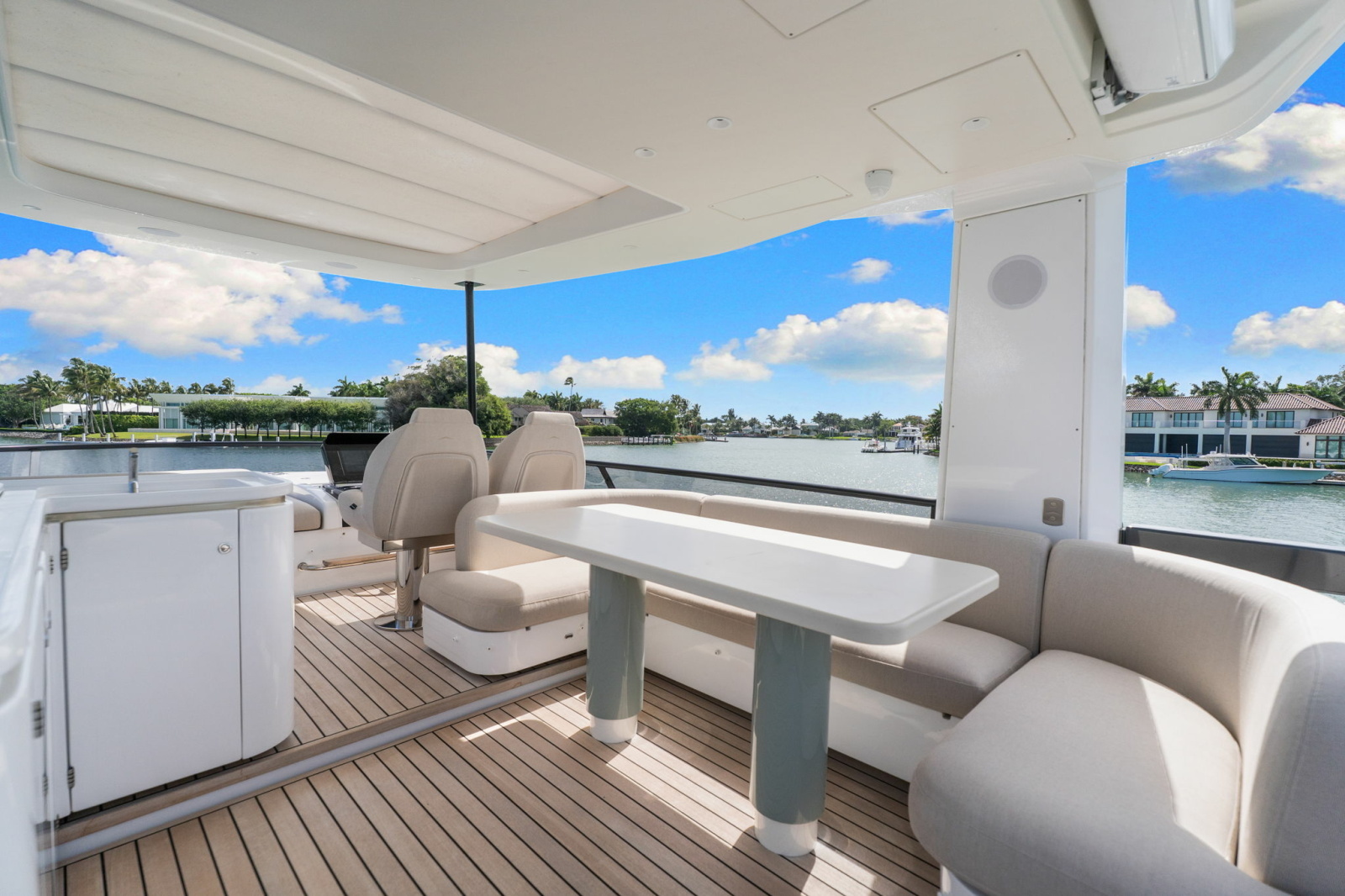 2026 Azimut FLY 62