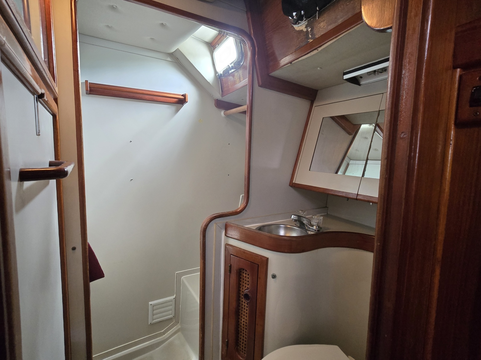 1990 Endeavour 