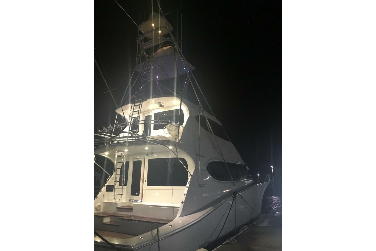 2007 Hatteras 