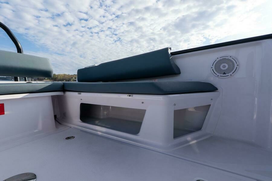 160k  190k Axopar 25 Stock X 25ft Axopar Yacht For Sale