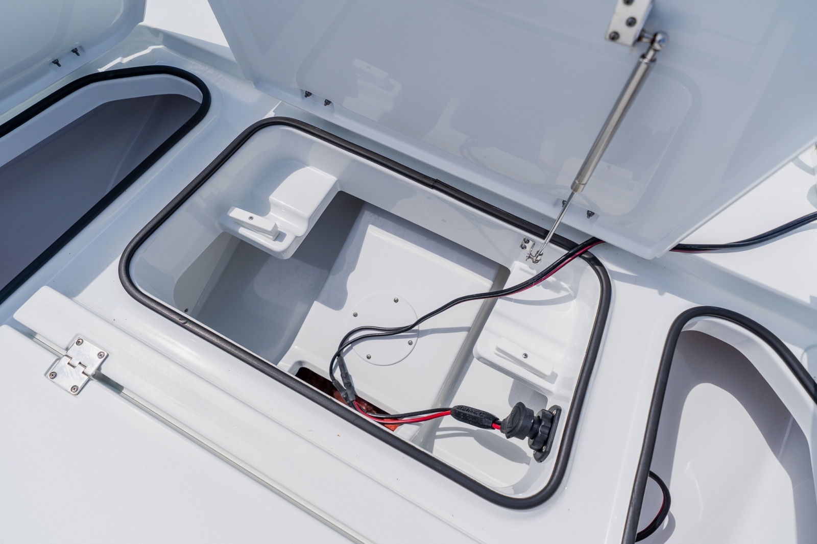 2023 Freeman 28