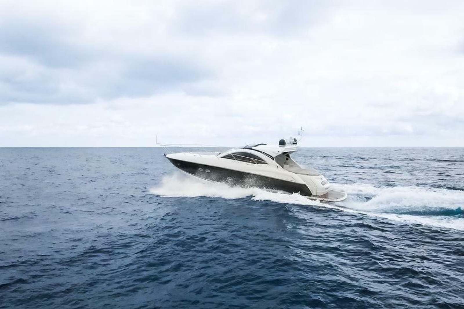 2013 Sunseeker 