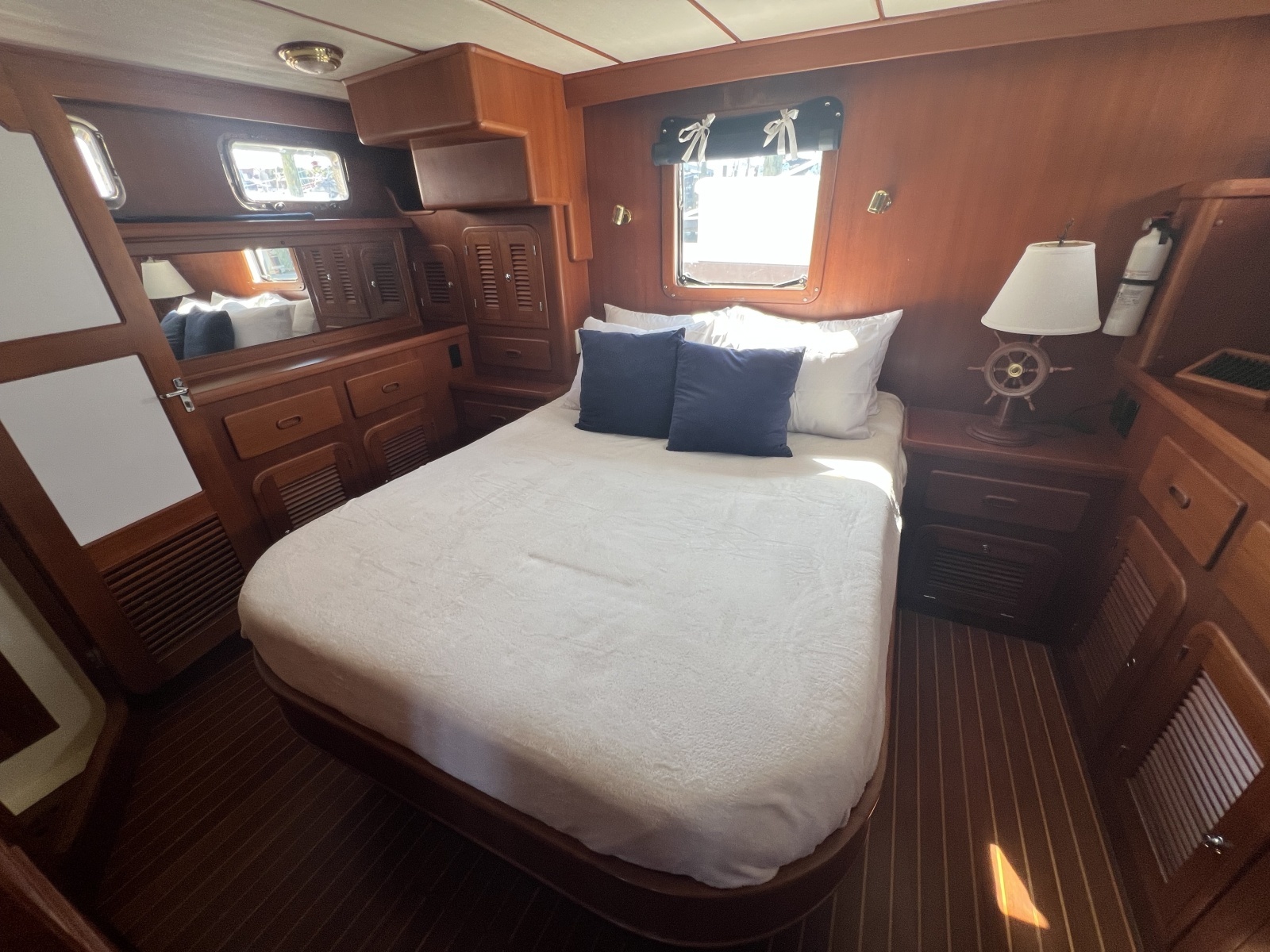 36ft Heritage East Yacht For Sale