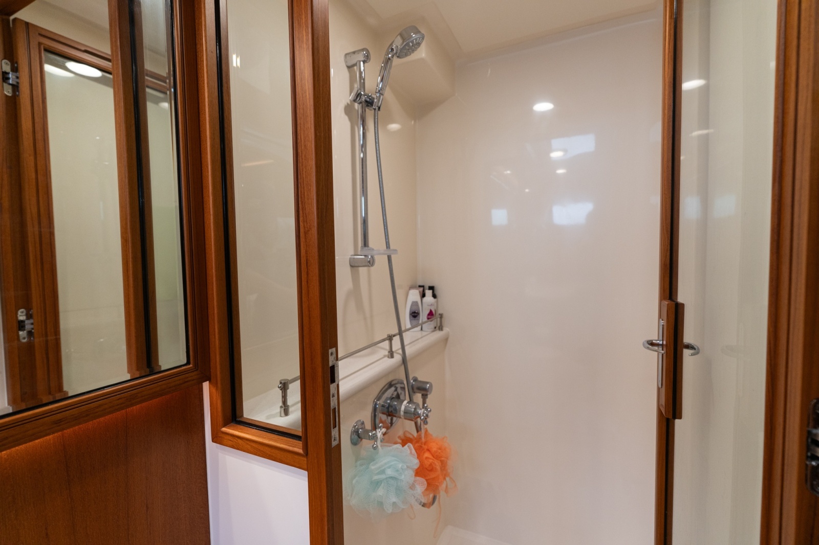 MSR Shower