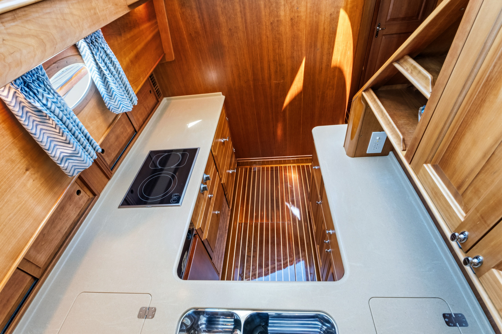 2007 Hinckley TALARIA 55MY