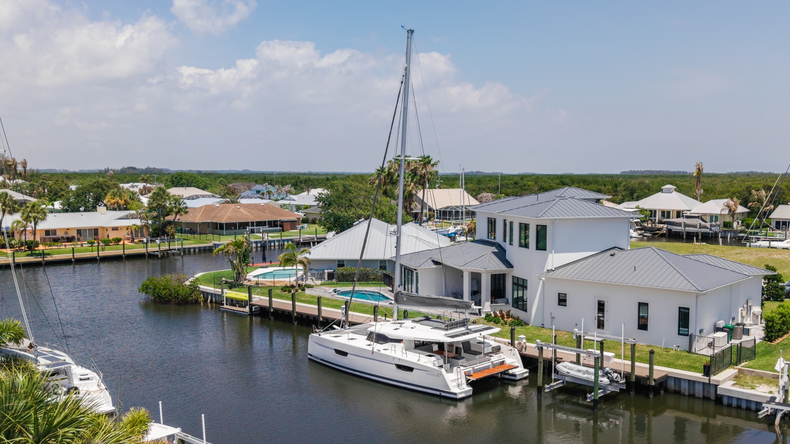 2020 Fountaine Pajot Saona 47