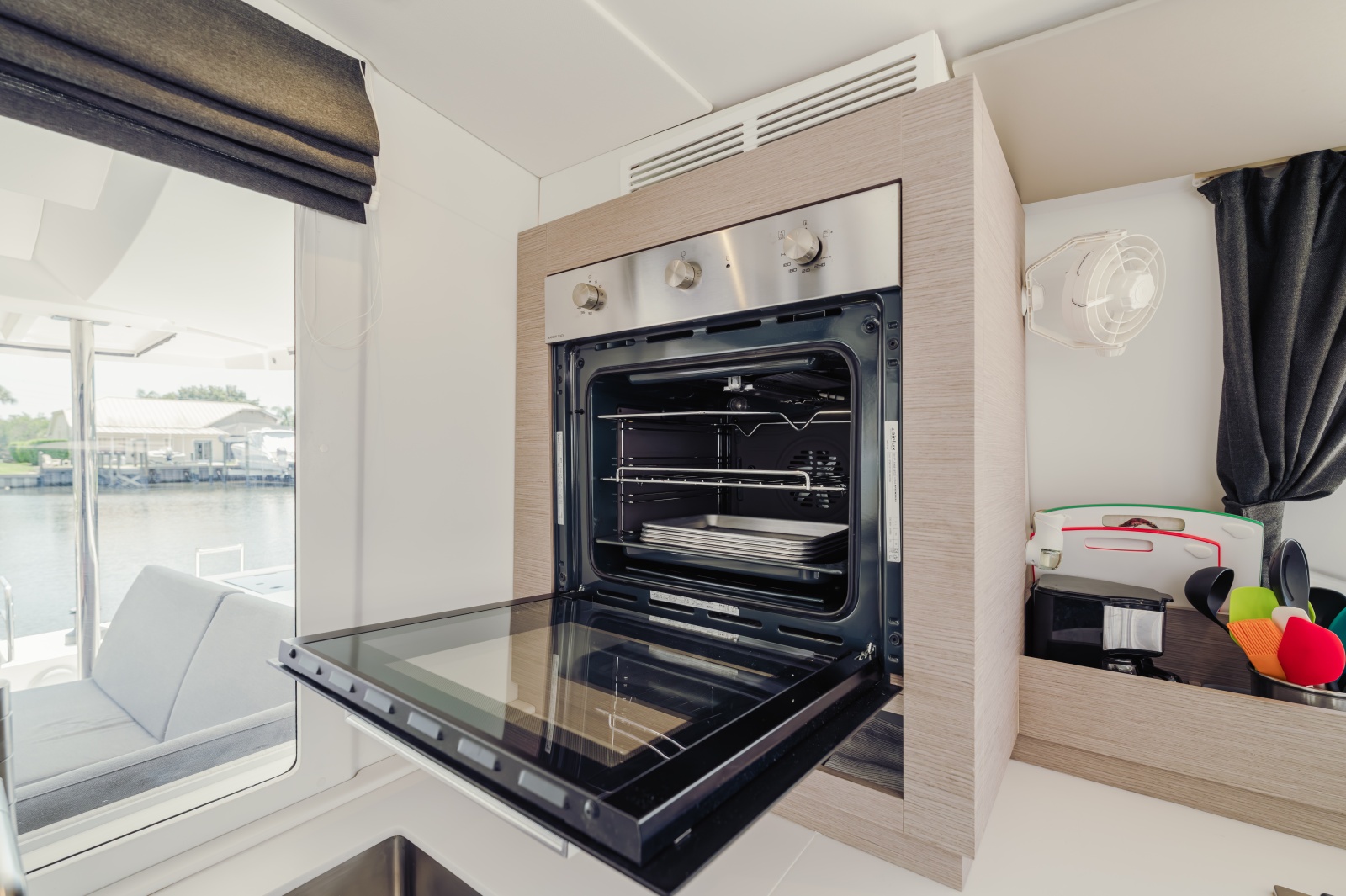 2020 Fountaine Pajot Saona 47