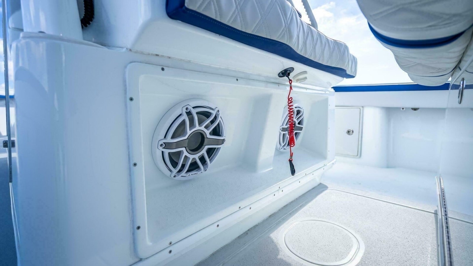 39ft Yellowfin Yacht For Sale