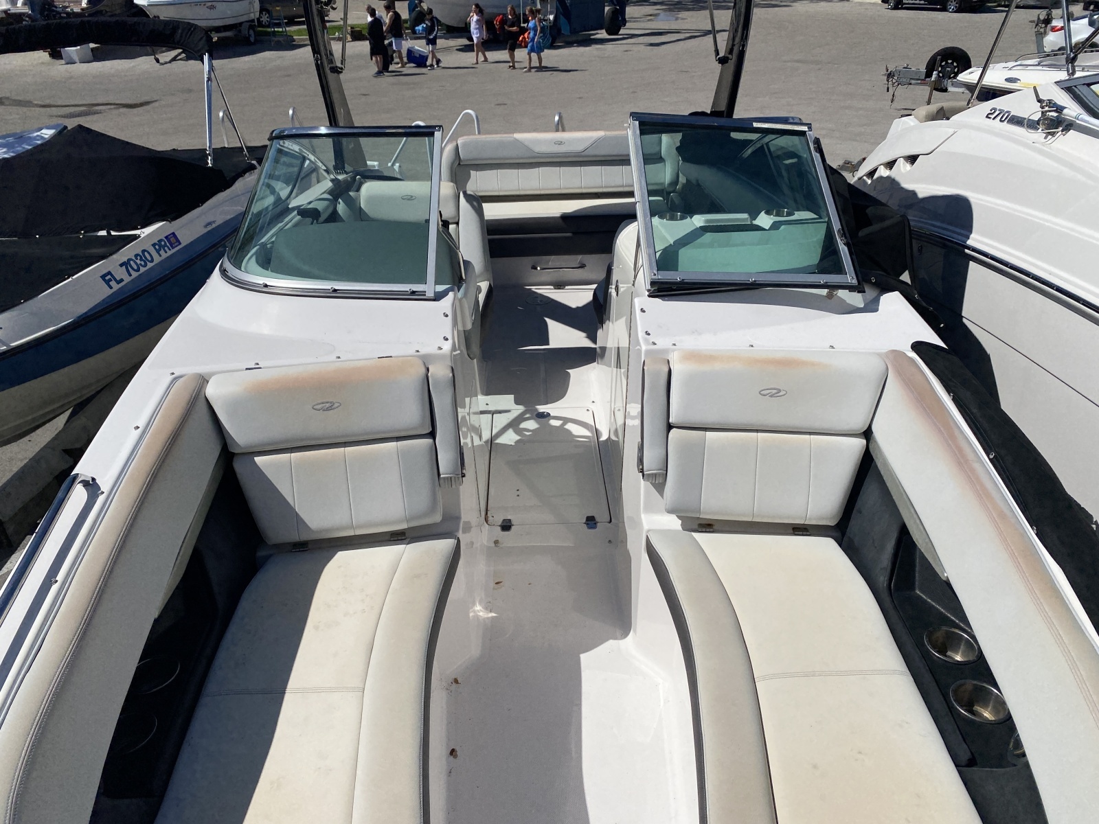 27ft Regal Yacht For Sale