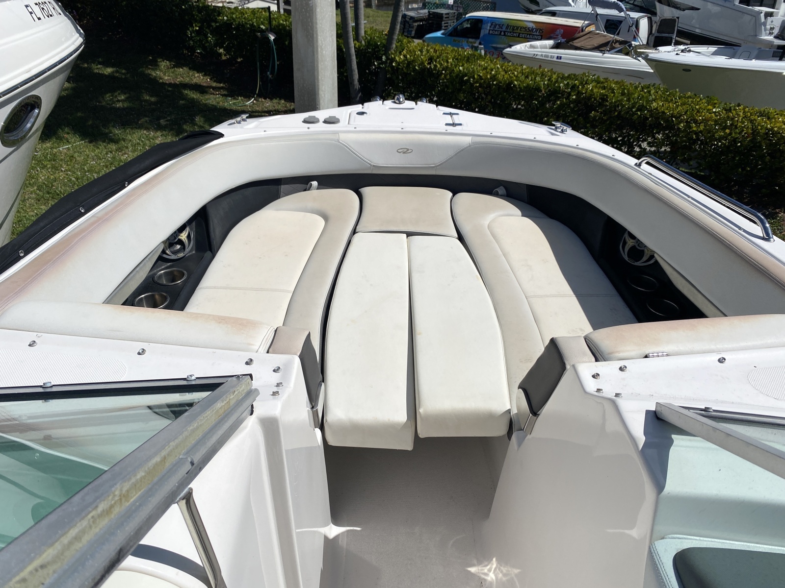 27ft Regal Yacht For Sale