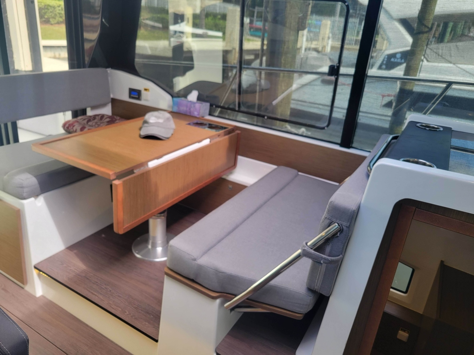 34ft Jeanneau Yacht For Sale